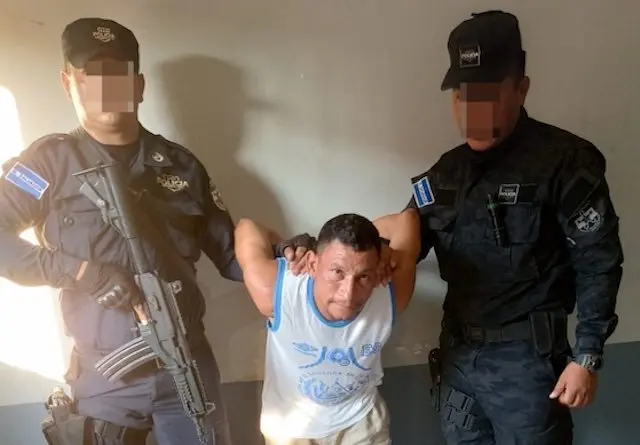 Carlos Alberto Nieto, %22El Curro%22, agrupaciones ilícitas, tenencia ilegal de armas