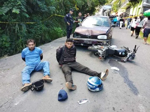 Nelson Heliberto Oliva Sánchez y Nelson Josué Tisnado Pérez ROBO AGRAVADO