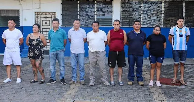 Policías capturados bartolinas