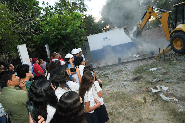 reconstrucción del centro escolar del cantón Obrajuelo, Agua Caliente, Chalatenango