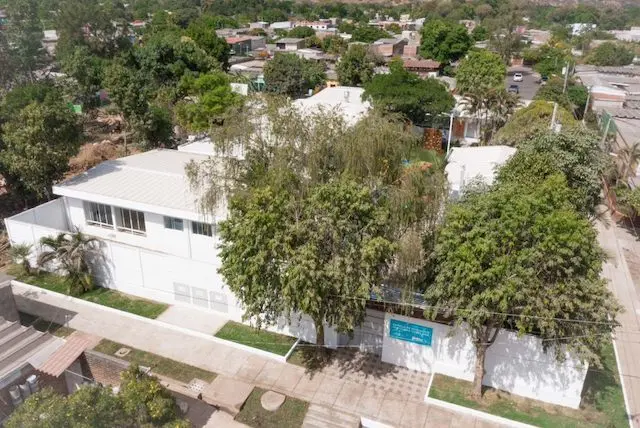Entregan Escuela de Educación Parvularia en Santa Ana