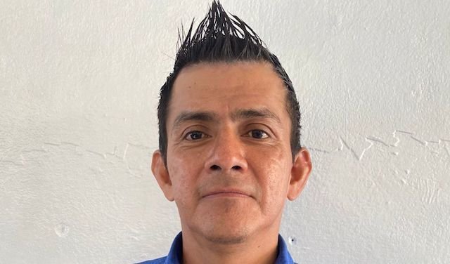 Natividad de Jesús Morales expulsado por llegar ebrio a votar