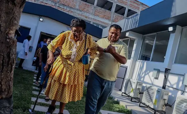 DOM, Nueva Unidad de Salud en San Emigdio, La Paz 1