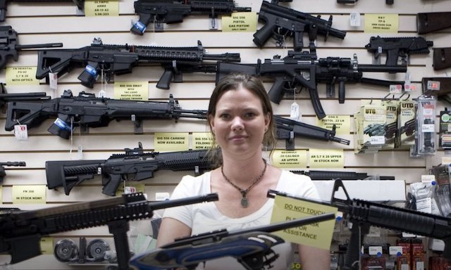 Compra de armas de fuego a jóvenes Florida
