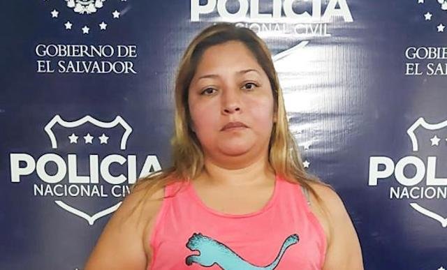 Roxana Guadalupe Valencia Morales, atrapada para empezar a cumplir pena de 15 años por provisión de armas, municiones y explosivos y agrupaciones ilícitas a la MS-13
