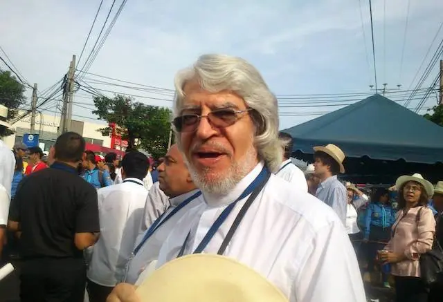 Sacerdote Jesús Erazo Gálvez violación