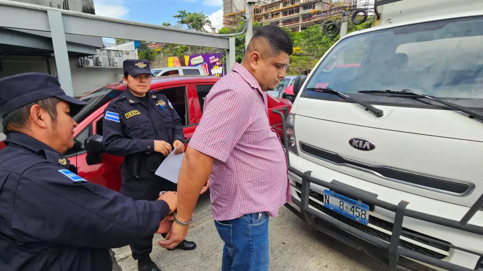 Pedro Josué García López motorista FGR acoso sexual