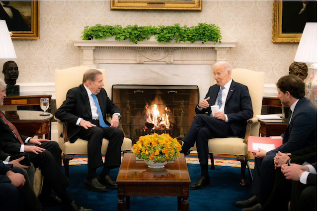Edmundo González visita a Joe Biden en la Casa Blanca