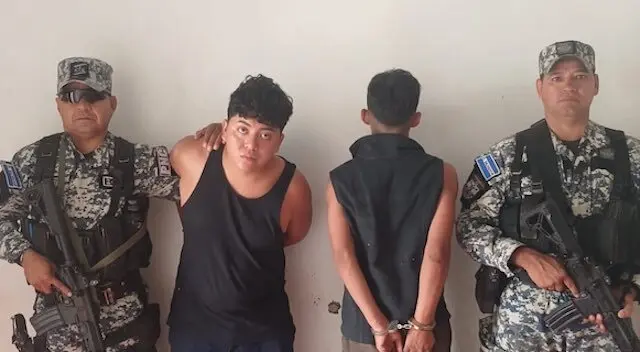 Edgardo Isaí Alfaro Mancía, 17 años, y Salvador Alexander Alfaro Mancía, 23 años, homicidio