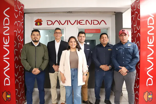 Inaugiuración de la Caja Empresarial de Banco Davivienda en la Alcaldía de Soyapango, en el distrito de San Salvador Este, el 12 de abril de 2025, en San Salvador, El Salvador.
Foto Banco Davivienda por Salvador Melendez