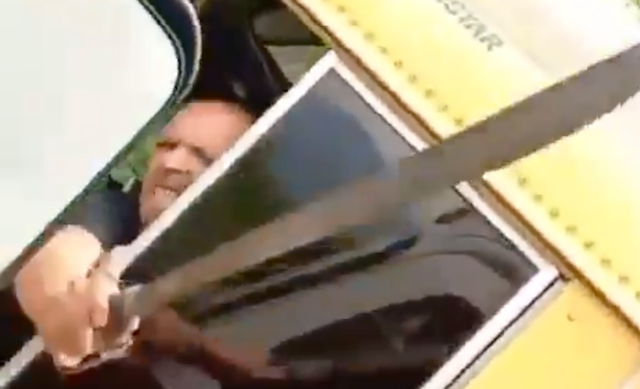 Hugo Antonio Flores Rivas, 49 años de edad, conducción peligrosa y amenazas 2