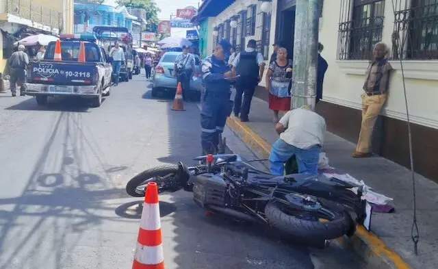 Anuel Ernesto Hernández Moz, 30 años de edad, conducción peligrosa, lesiones culposas y daños
