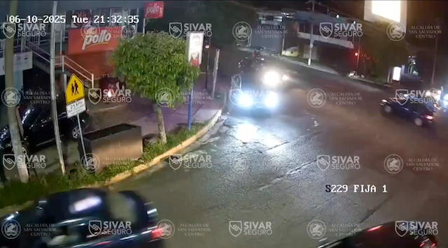 Motociclista y acompañante atropellados 10-06-2025