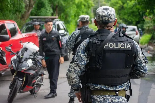 Cerco de seguridad en San Bartolo