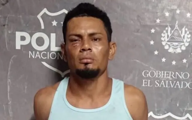 Roberto Candelario Flores Guerrero, 32 años de edad, homicidio