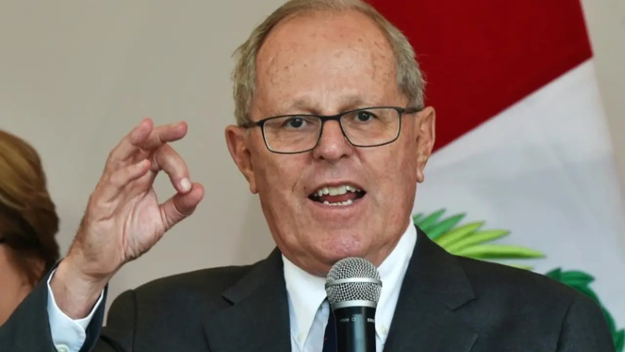 <p>El candidato presidencial de Peruanos Por el Kambio, Pedro Pablo Kuczynski, en un acto en Lima el 9 de junio de 2016</p>