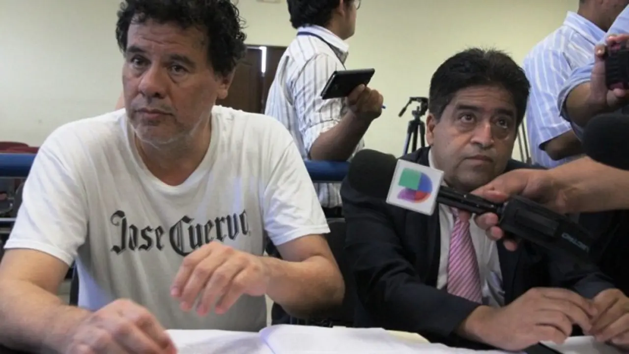 Reynldo V&aacute;squez acusado de estafa