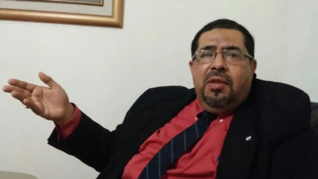 resoluci&oacute;n giammattei3