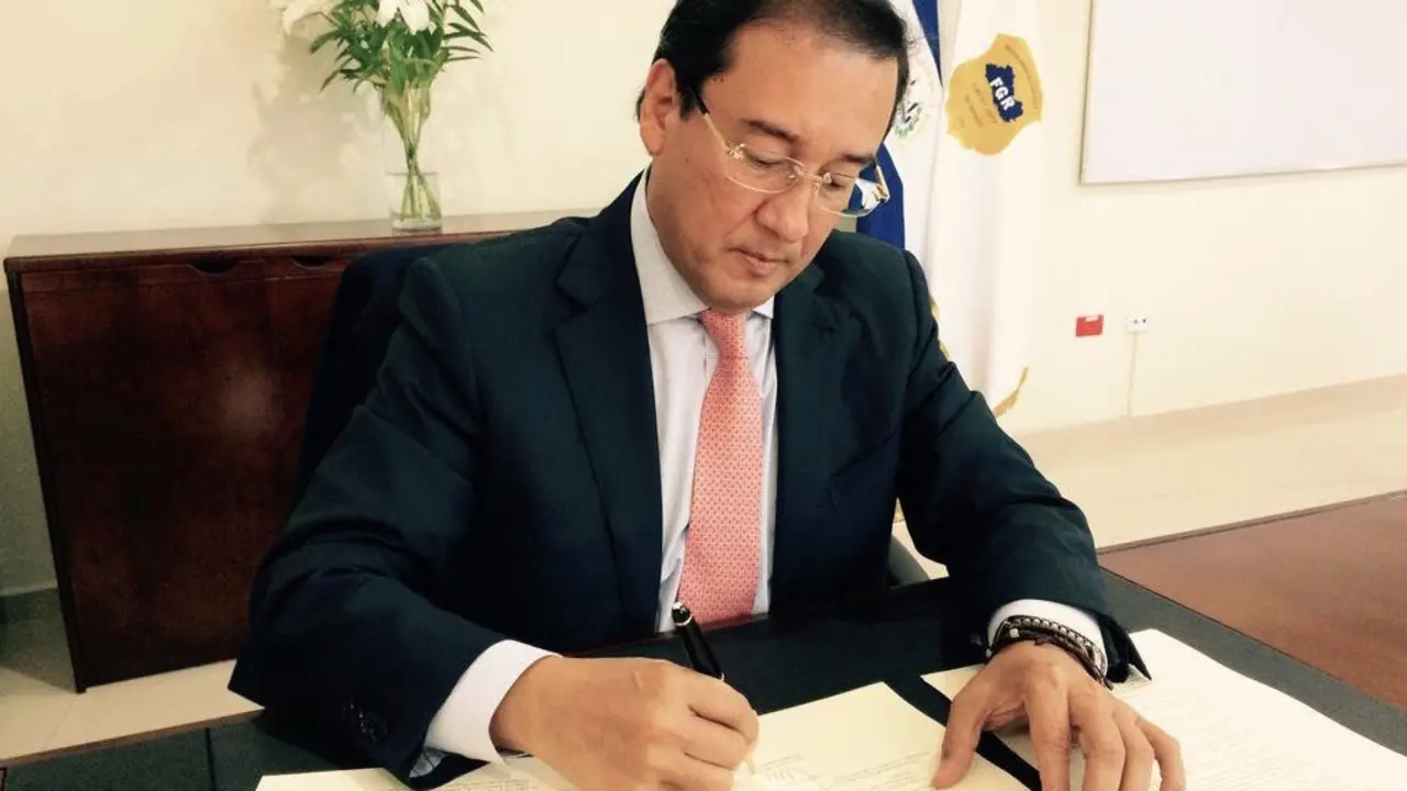 Luis Mart&iacute;nez, exfiscal general de El Salvador