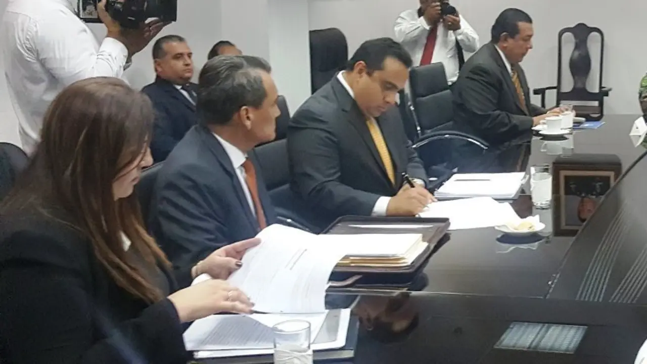 Comisi&ograve;n de Antejuicio