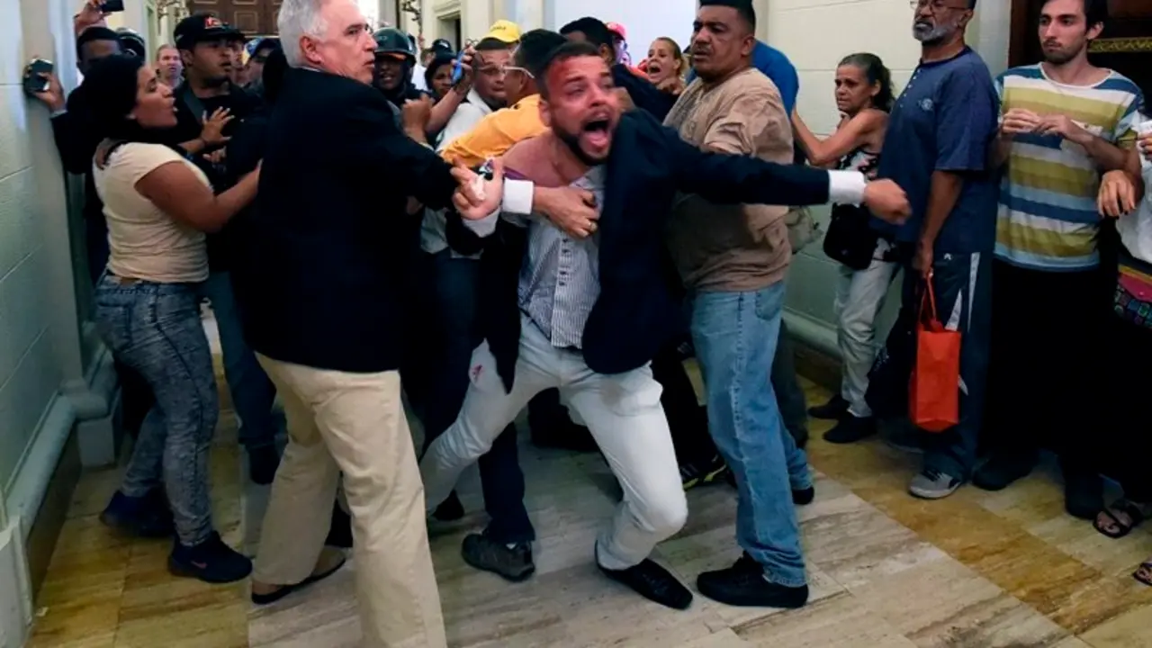 Parlamento Venezuela (2)