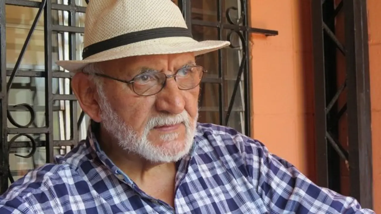 roberto ca&ntilde;as2