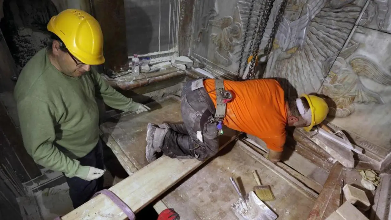 sepulcro jes&uacute;s