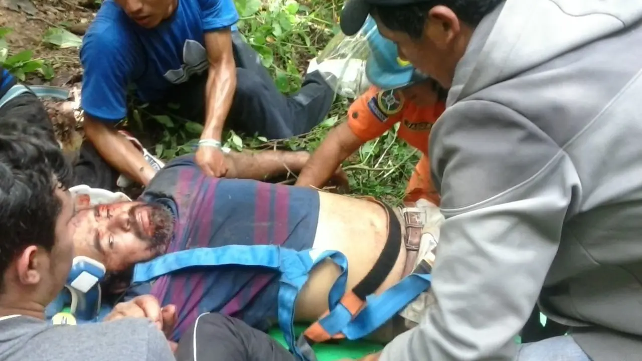 0958c9eb-982c-43d6-870e-6e5c144553a1