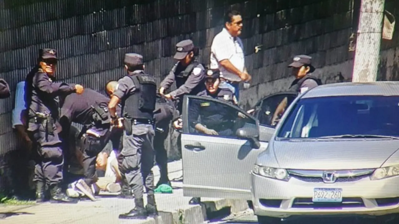 Veh&iacute;culo robado/ Foto PNC.