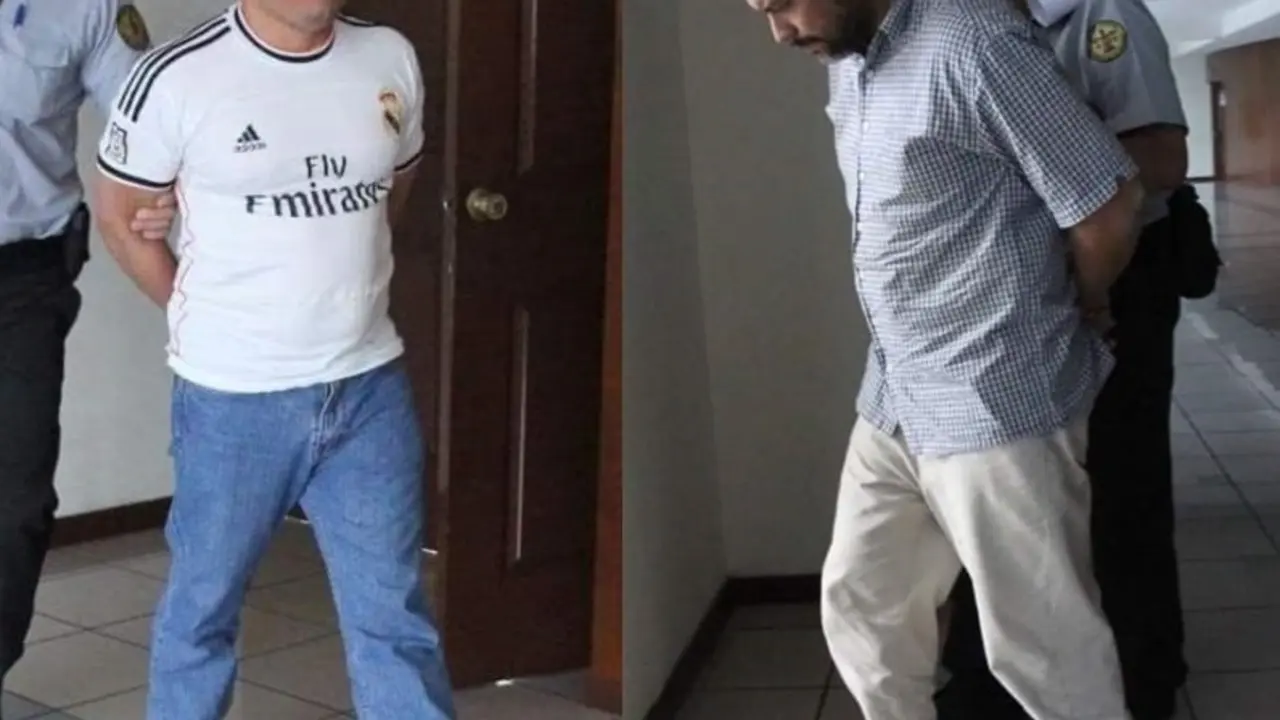 polic&iacute;as capturados