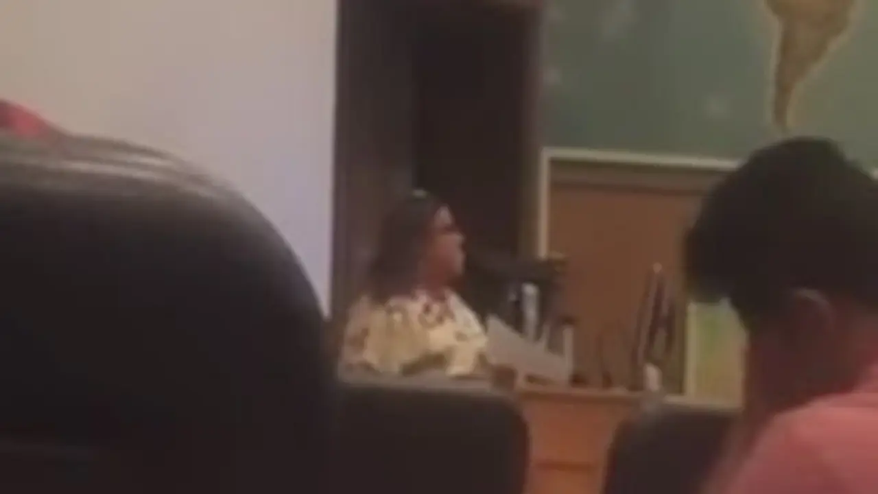 profesora california