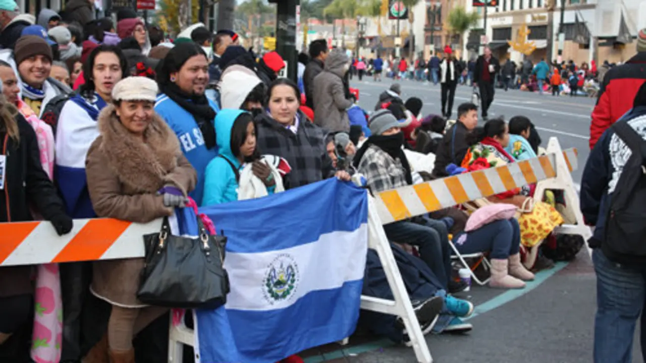 salvadore&ntilde;os en exterior