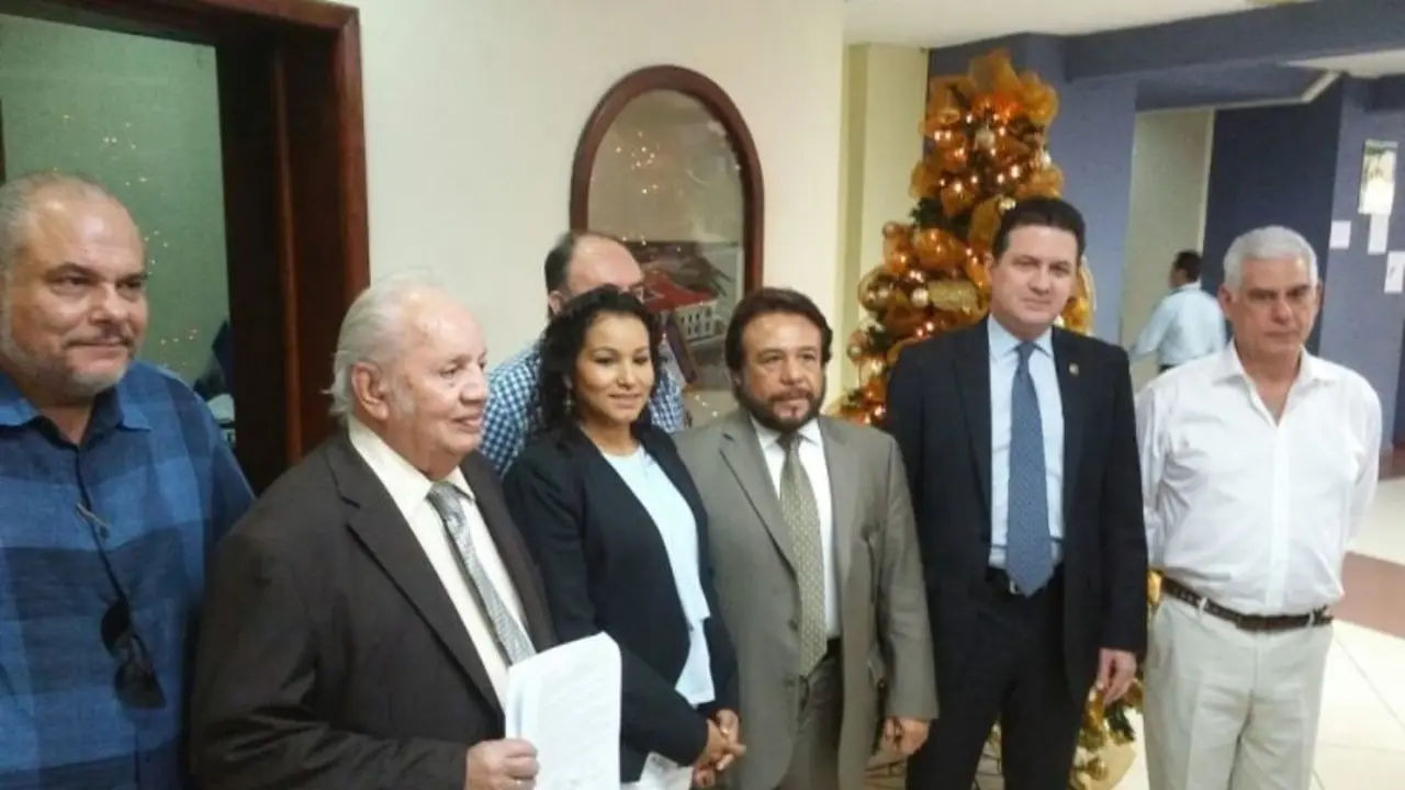 WhatsApp Image 2017-01-05 at 09.20.02