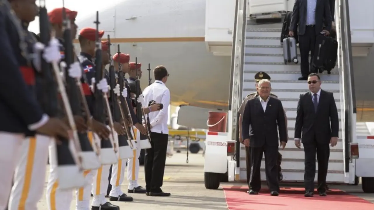 Presidente Cer&eacute;n lleg&oacute; a Rep&uacute;blica Dominicana a recibir presidencia prot&eacute;mpore de CELAC.