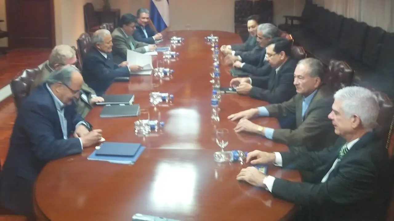 Reuni&oacute;n entre Gobierno y partidos pol&iacute;ticos