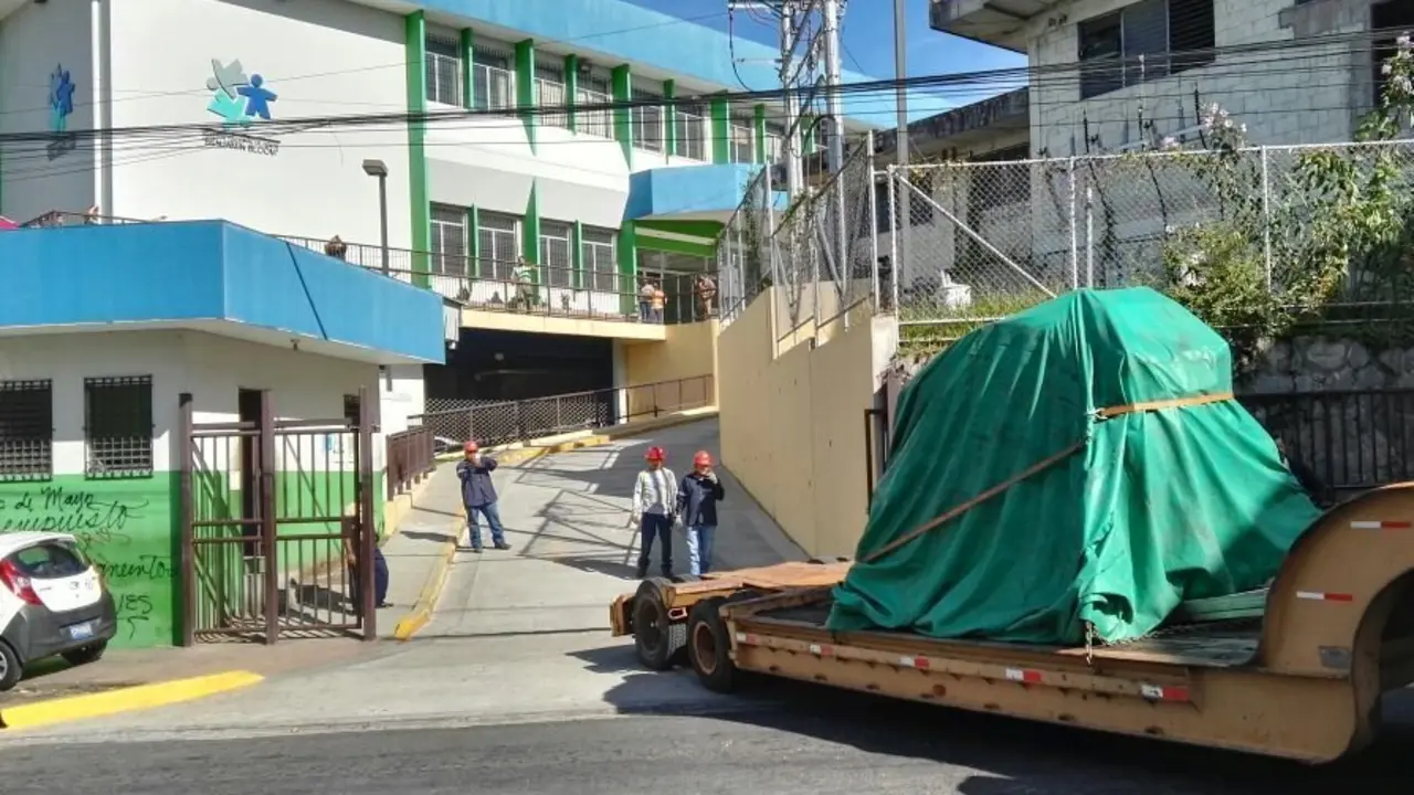 Anexo hospital Bloom