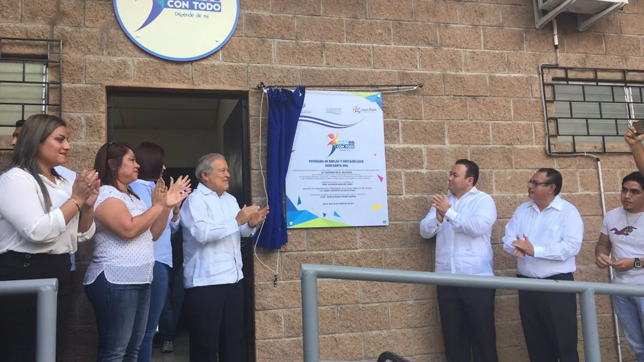 Jovenes con todo Santa Ana