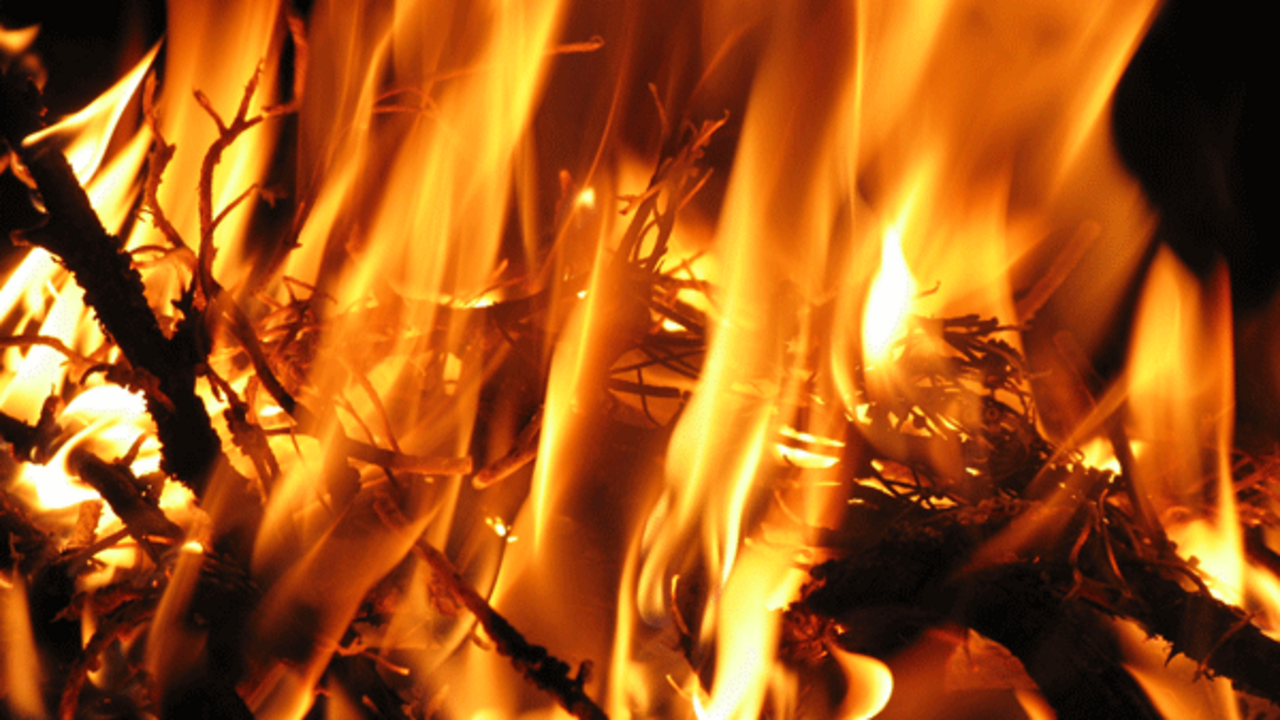 fuego-san-juan-casa-rural-sierra-de-huelva