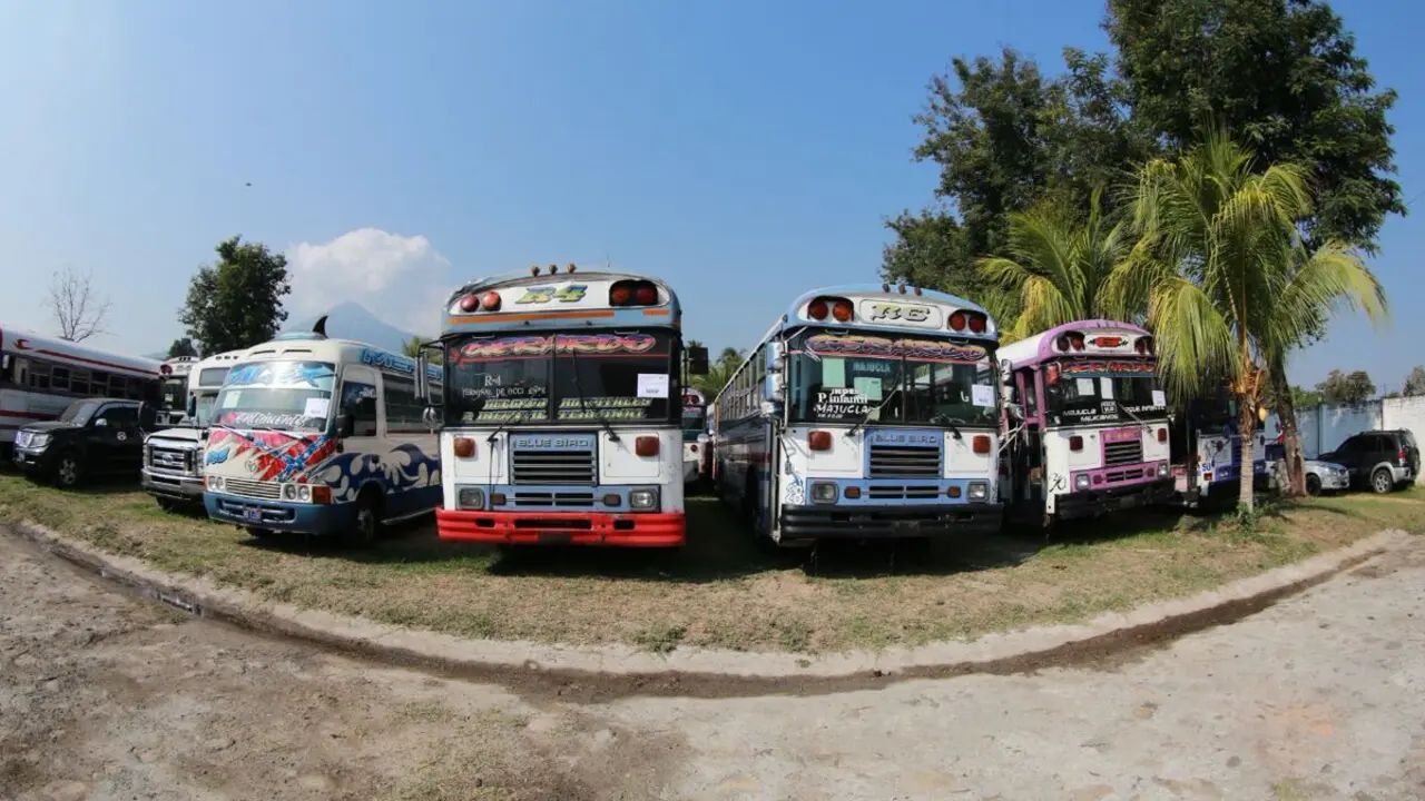 Entrega vehiculos Apopa1