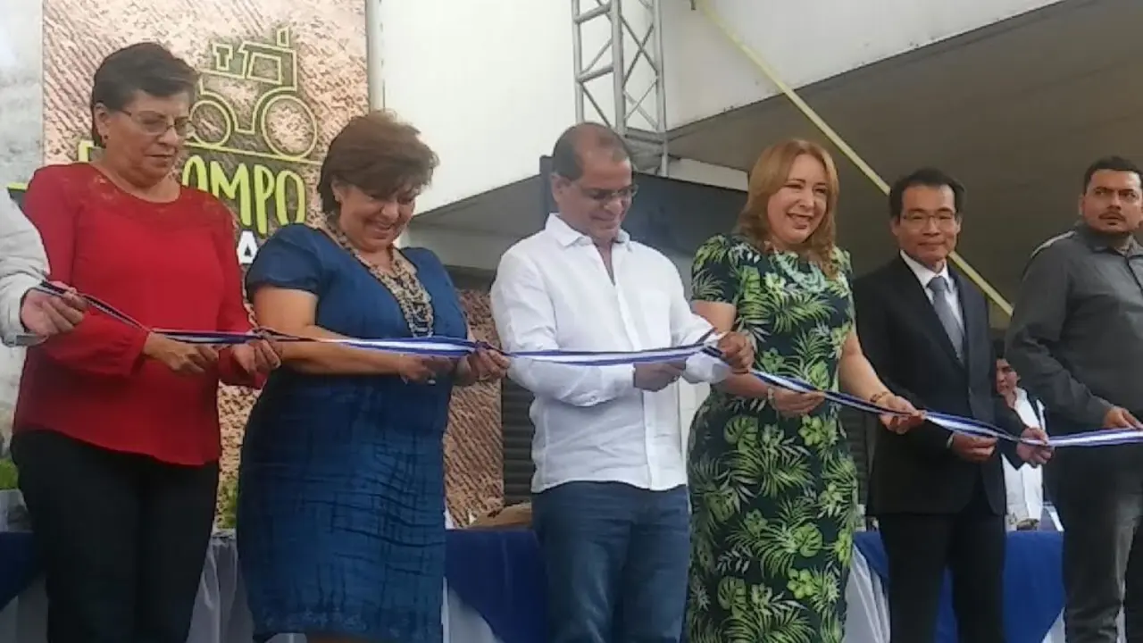 Oscar Ortiz en la inauguraci&oacute;n de Agroexpo 2017