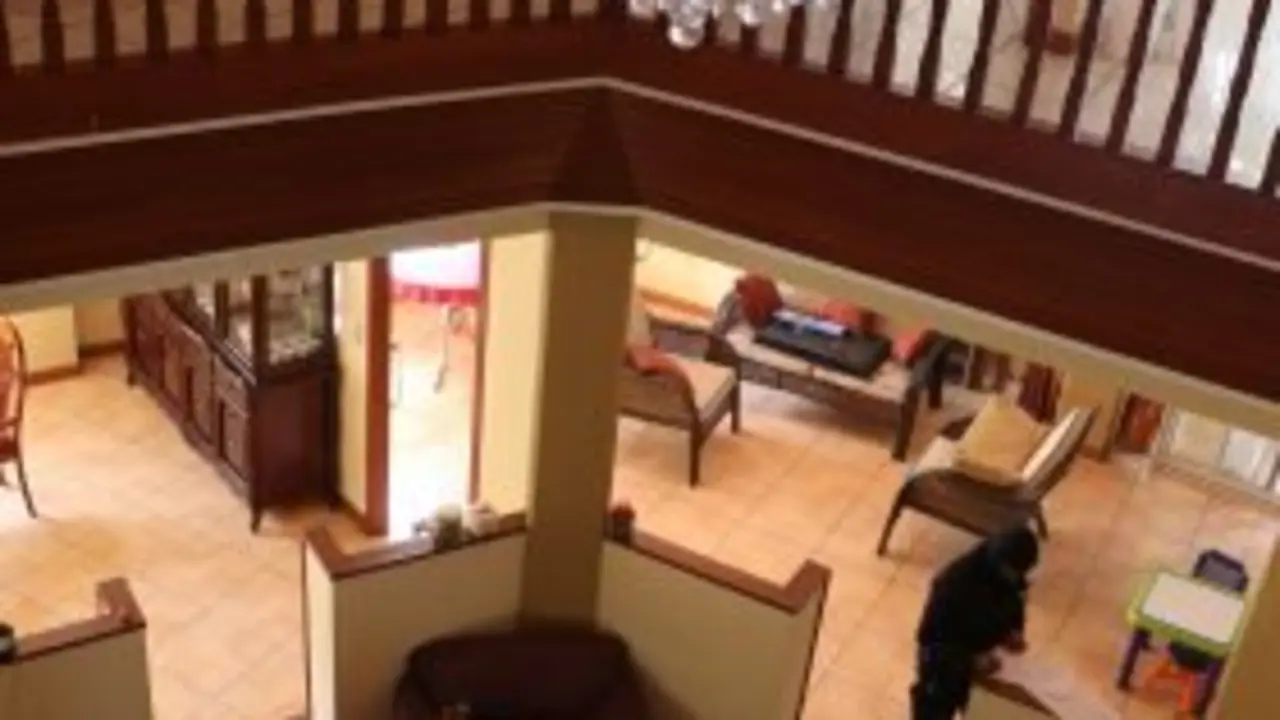 3Y2A1148-e1491513389778-280x189