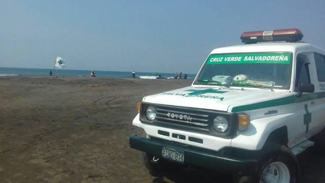 ambulancia de cruz verde