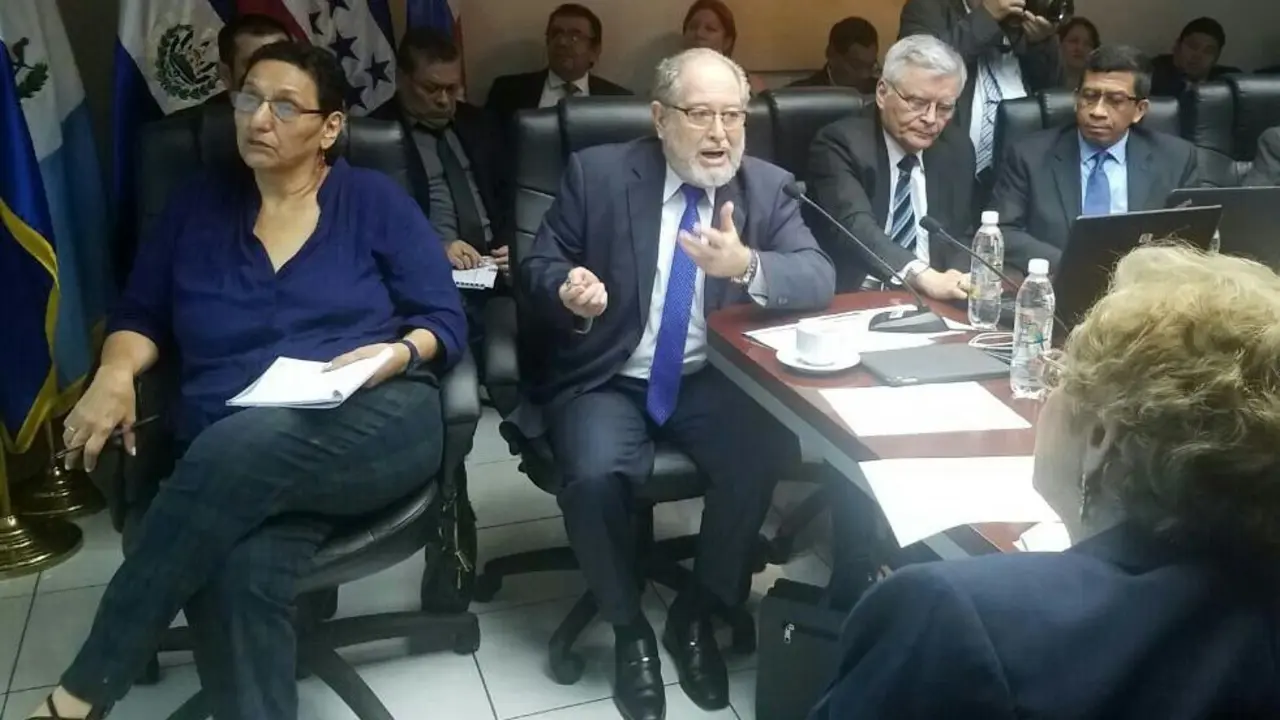 Comisi&oacute;n Hacienda Pensiones