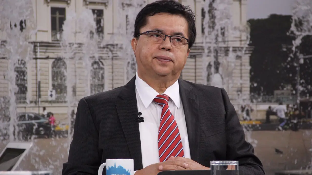 Roberto Lorenzana, secretario t&eacute;cnico de la Presidencia