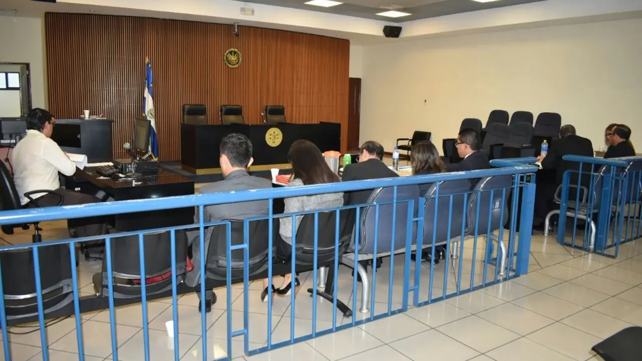 Audiencia especial en caso contra Francisco Flores