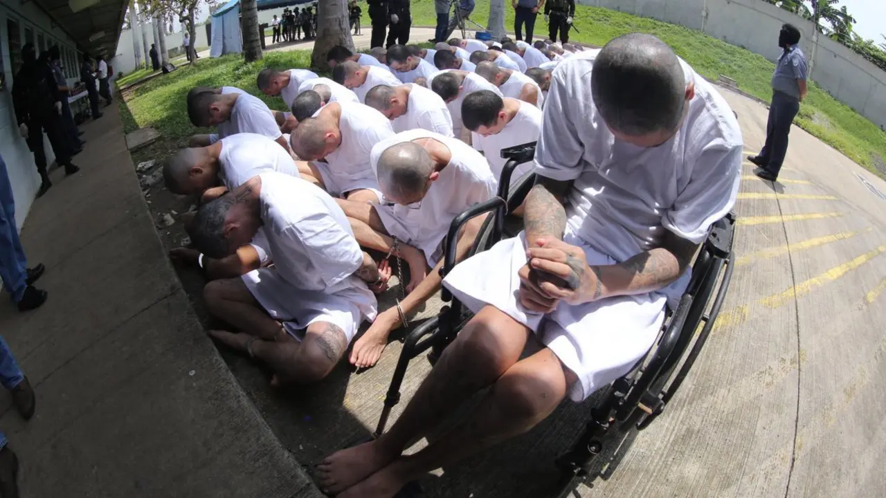 40 pandilleros de la MS