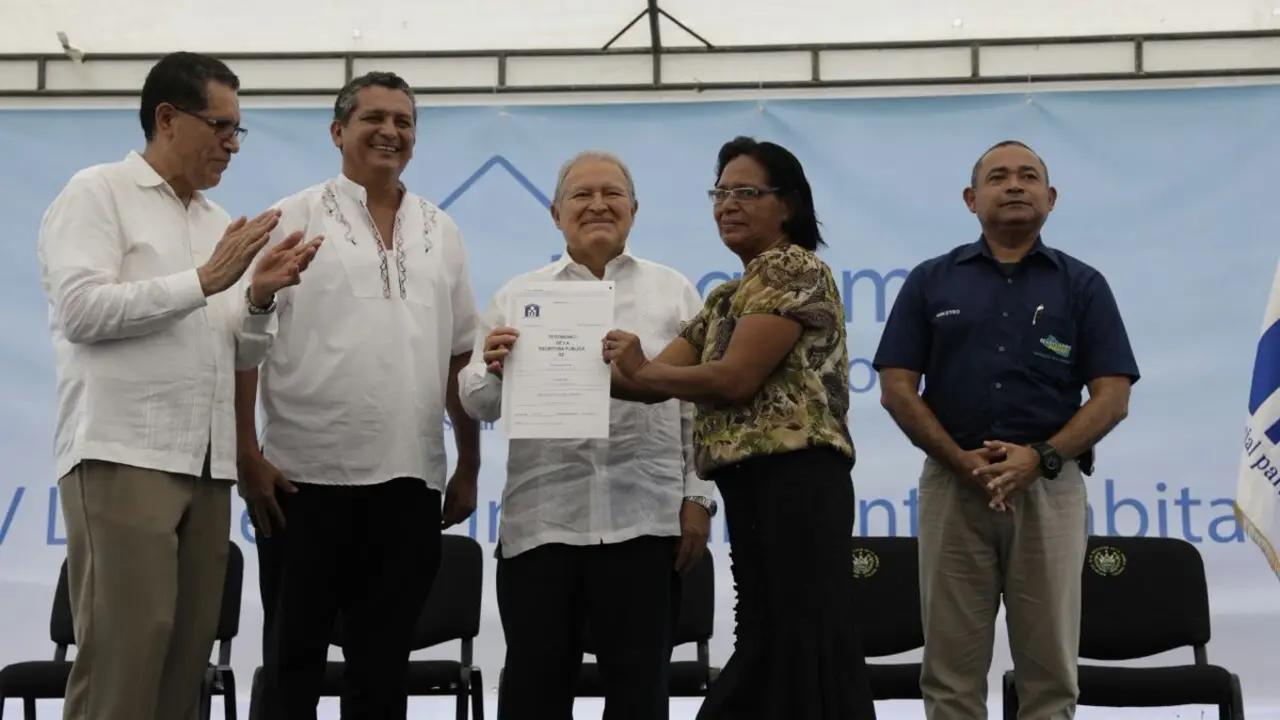 Lanzamiento del programa Vivienda Digna