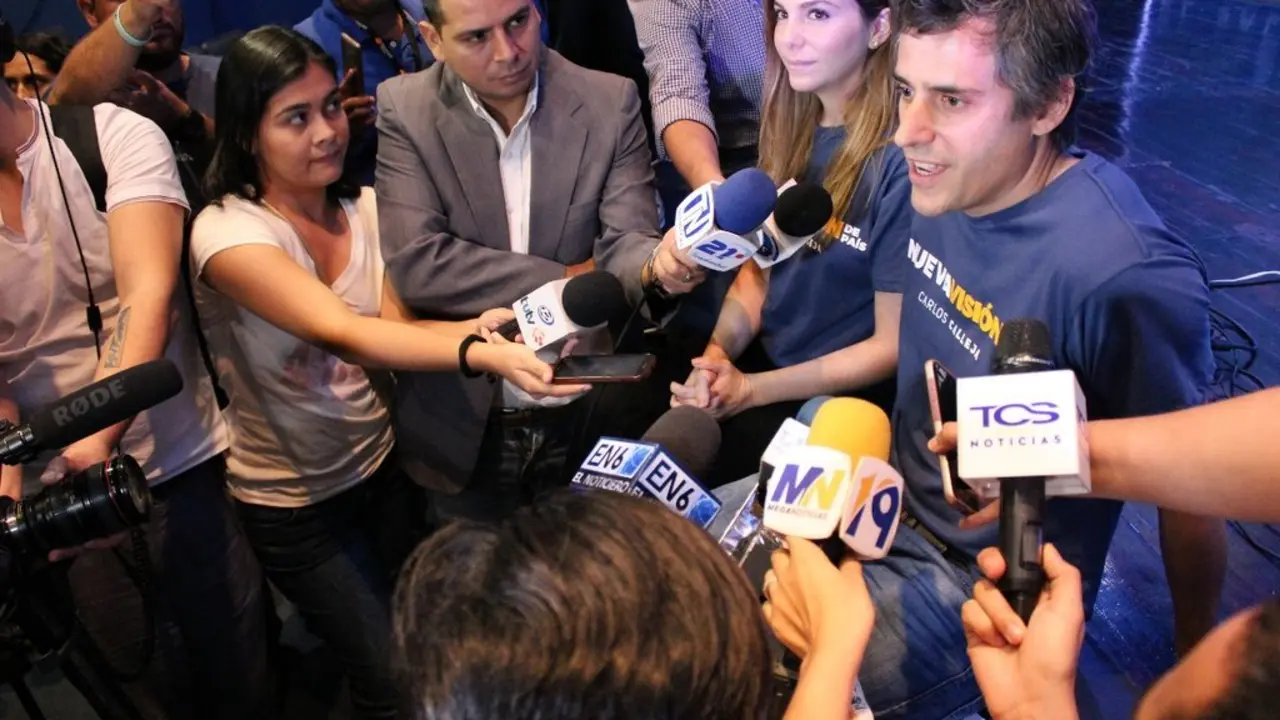 Carlos Calleja anuncia su precandidatura