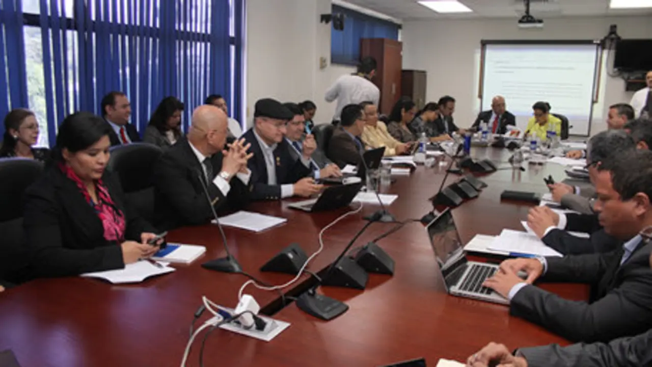 Comisi&oacute;n econom&iacute;a