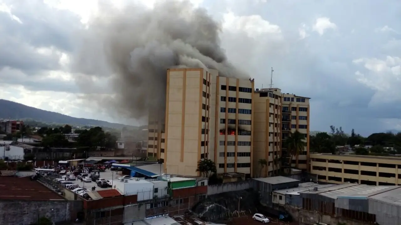Incendio en Tres Torres, ministerio de Hacienda